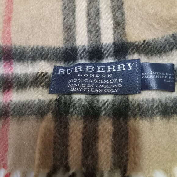 COPY - Vintage Burberry Tan Nova Check Cashmere Scarf - Picture 2 of 5
